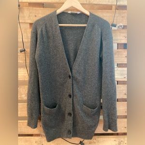 Everlane Cashmere Charcoal Gray Cardigan